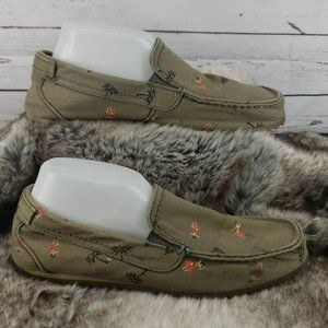 GBX Men’s Hawaiian Dancing Girls Slip‎ On Shoes